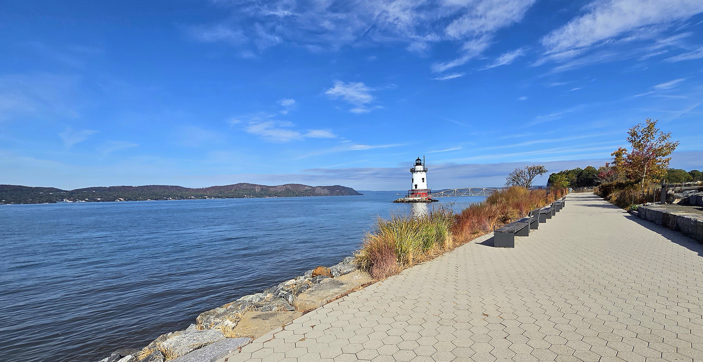 Sleepy Hollow river walk beside the Hudson